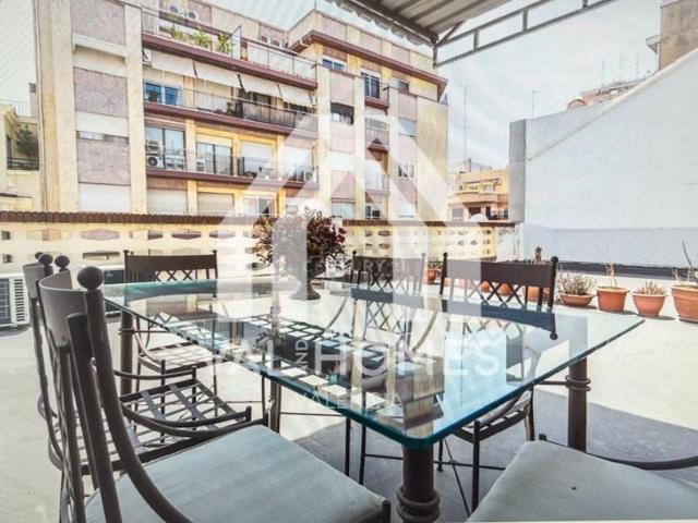 Aticos en venta en Valencia, Sant Francesc photo 0