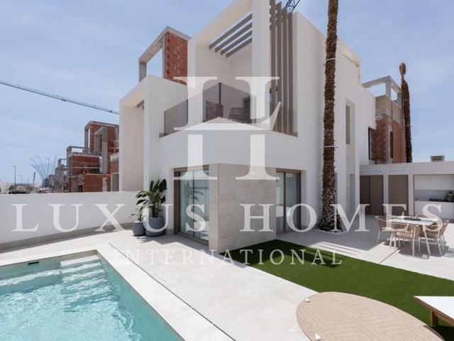 Chalet en venta en Rojales, Ciudad Quesada photo 0