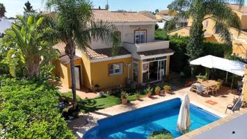 Chalet en venta en Llíria, URB. VALL DE LLIRIA photo 0