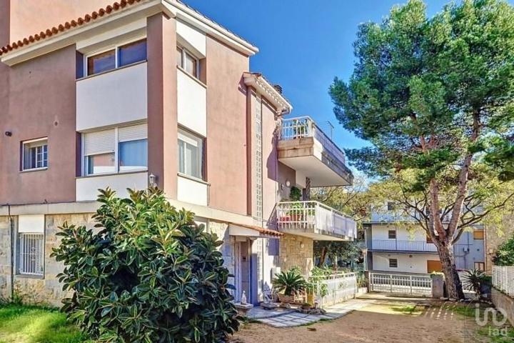 Casa en venta en Castell-Platja d'Aro, Castell-Platja d'Aro photo 0