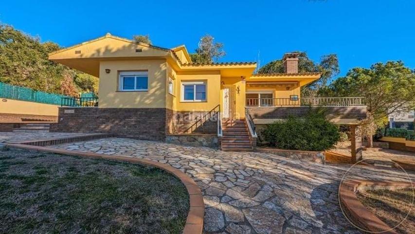 Chalet en venta en Santa Cristina d'Aro, Santa Cristina d'Aro photo 0