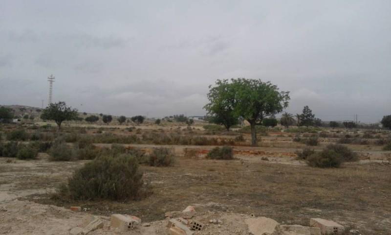 Casa con terreno en venta en Mutxamel, Almajada-Ravel photo 0