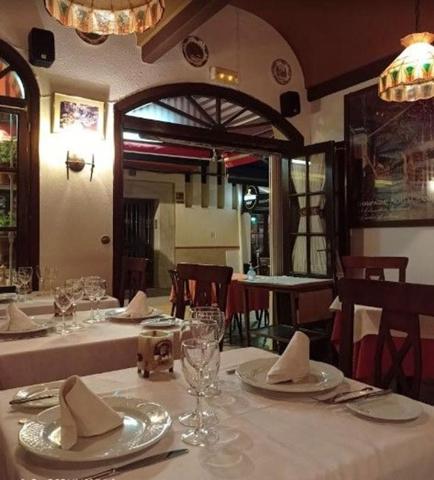 Local comercial en venta en Fuengirola, Puerto Deportivo photo 0