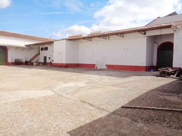 Casa en venta en Valdepeñas, Subcentro photo 0
