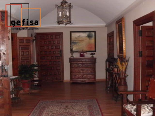 Casa en venta en Villanueva de los Infantes, Centro photo 0