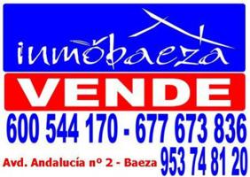 Local comercial en venta en Baeza, Crt. Jaen photo 0