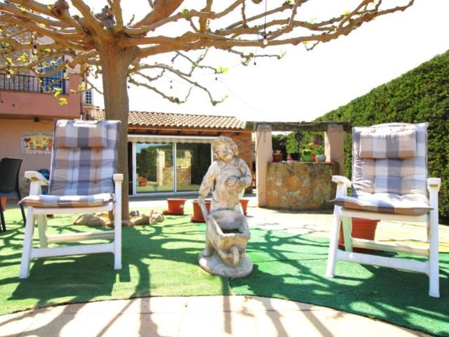 Chalet en venta en Maçanet de la Selva photo 0