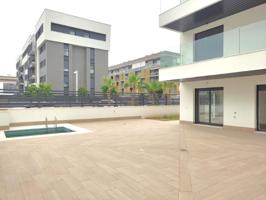 Planta baja en venta en Córdoba photo 0