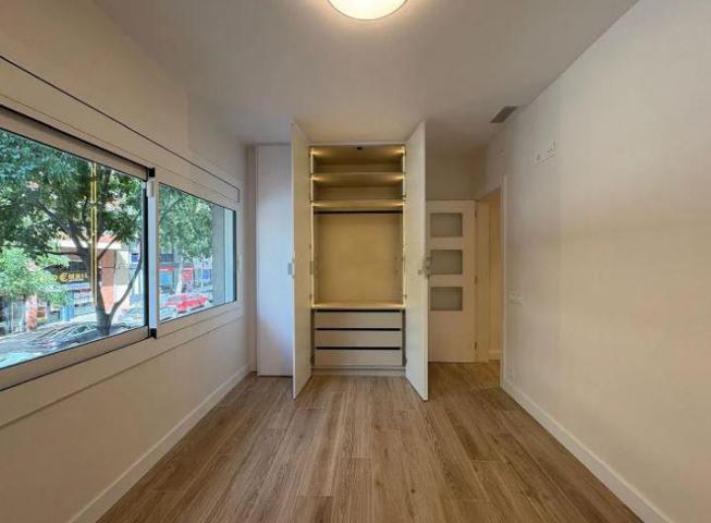 Apartamento en venta en Barcelona photo 0