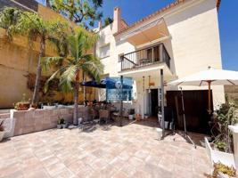 Adosada en venta en Almuñécar, Urb. Fuentes de Almunecar photo 0
