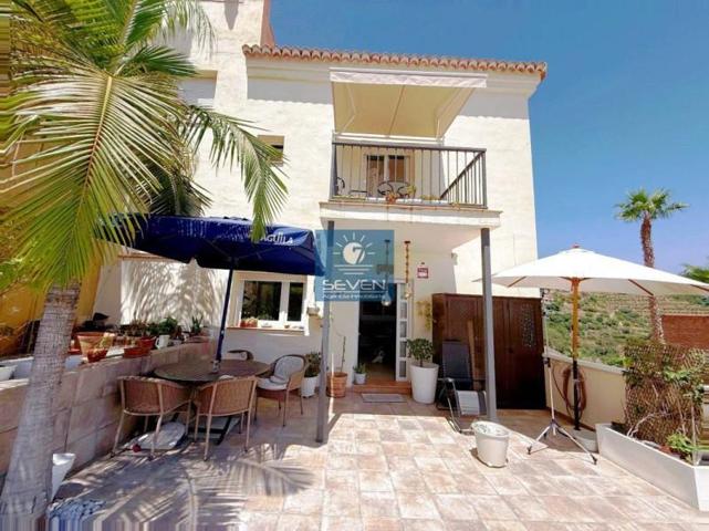 Adosada en venta en Almuñécar, Urb. Fuentes de Almunecar photo 0
