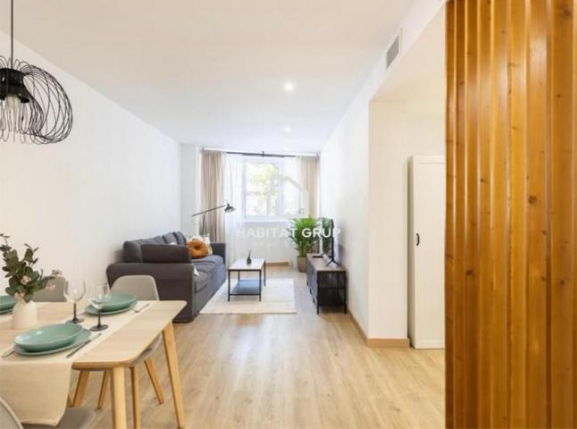 Piso en venta en Barcelona photo 0