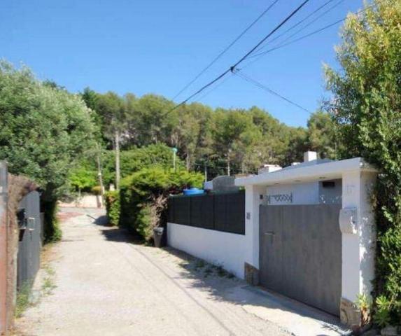 Casas de pueblo en venta en Sitges photo 0