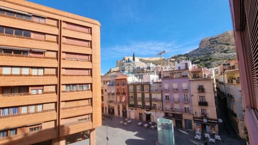 Piso en venta en Alicante, Centro Tradicional photo 0
