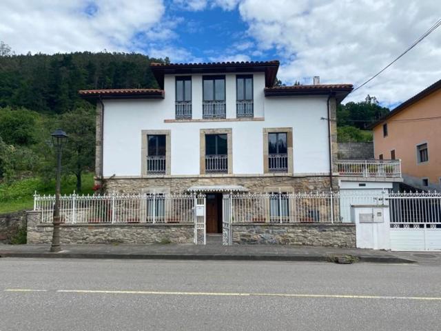 Chalet en venta en Salas, Cornellana photo 0