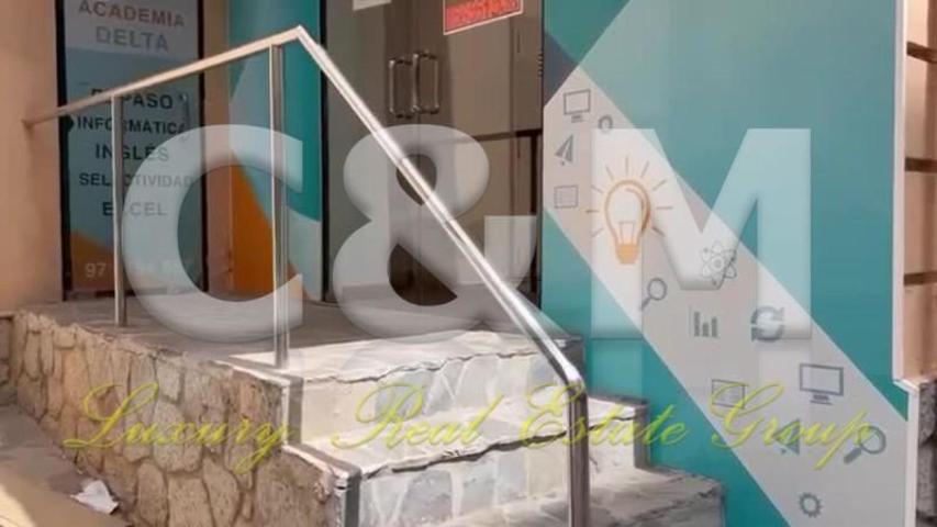 Local comercial en venta en Eivissa, Ibiza photo 0