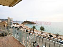 Piso en venta en Blanes photo 0