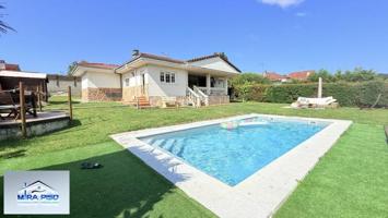 Chalet en venta en Meruelo, Maeda photo 0