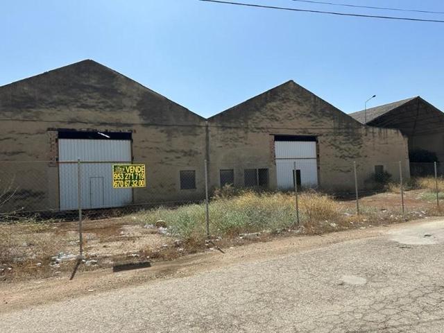 Terreno en venta en Bailén photo 0