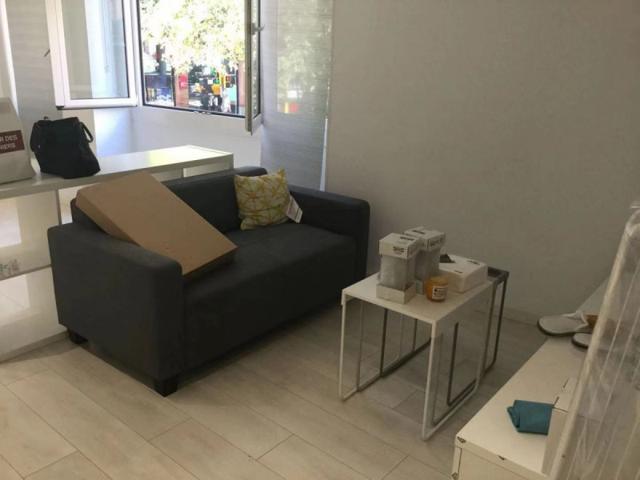 Piso en venta en Barcelona, Sants photo 0