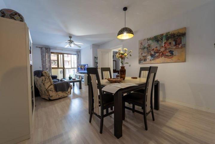 Piso en venta en Fuengirola, Centro photo 0