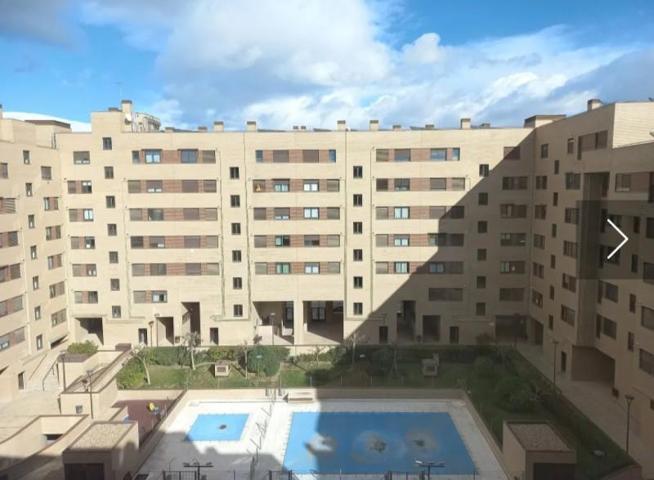 Apartamento en venta en Madrid photo 0