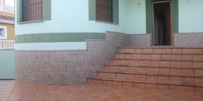 Chalet en venta en Torrevieja, Los Altos photo 0