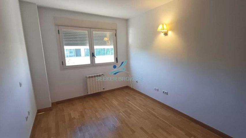 Piso en venta en Madrid, San Blas - Simancas photo 0