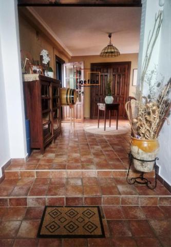 Casa en venta en Valdepeñas, Buena photo 0