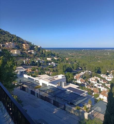 Chalet en venta en Pedreguer, La Sella photo 0