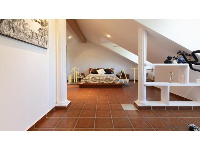 Chalet en venta en Nuevo Baztán photo 0