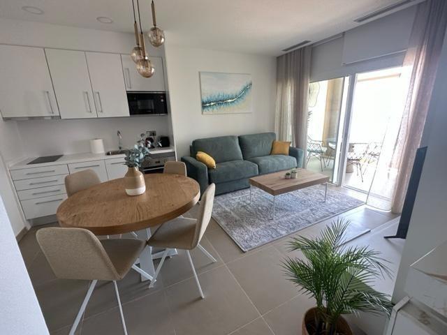 Apartamento en venta en Benidorm, Poniente photo 0