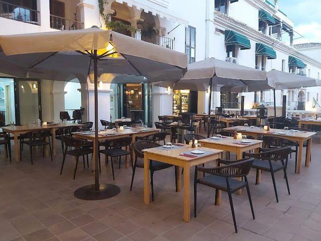 Local comercial en venta en Manilva, La duquesa photo 0