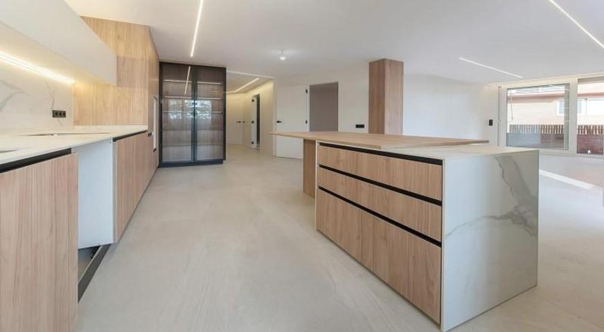 Apartamento en venta en Sant Joan Despí photo 0