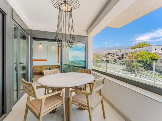 Apartamento en venta en Guía de Isora photo 0