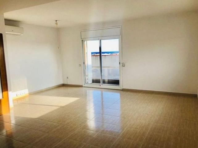 Apartamento en venta en Mataró photo 0
