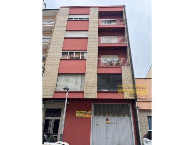 Edificio en venta en Sarria, Centro photo 0