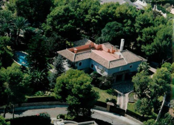 Chalet en venta en Torrent, El Vedat photo 0