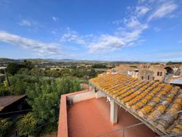 Casa en venta en Ullastret photo 0