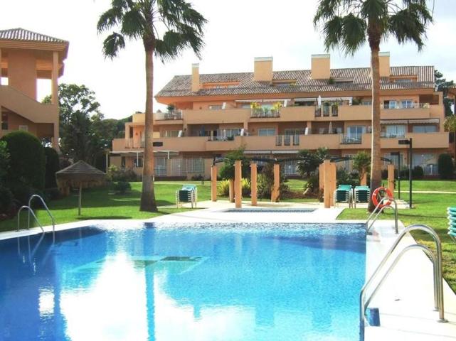 Atico Duplex en venta en Marbella, Marbella Este photo 0