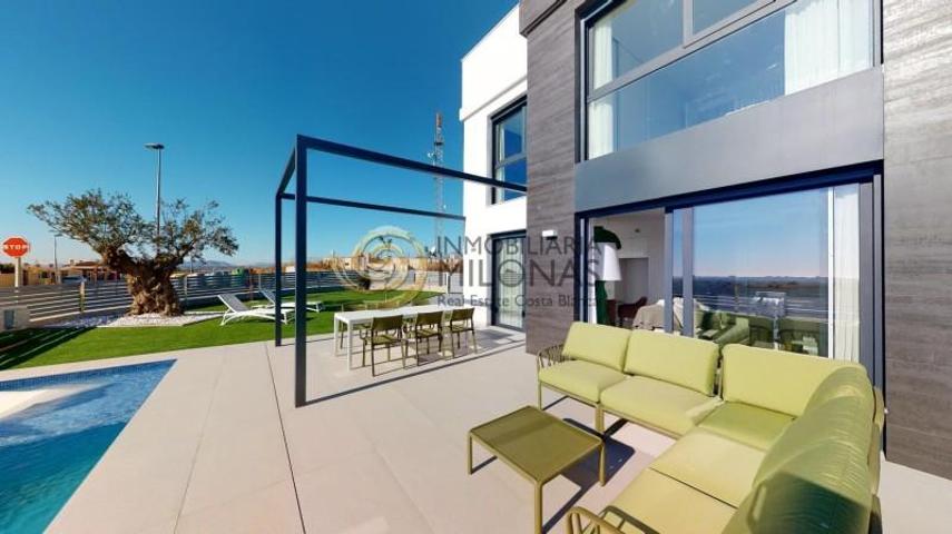 Casa en venta en Mutxamel, Bonalba-Cotoveta photo 0