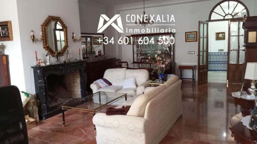 Casa en venta en Olvera, Conjunto Historico photo 0