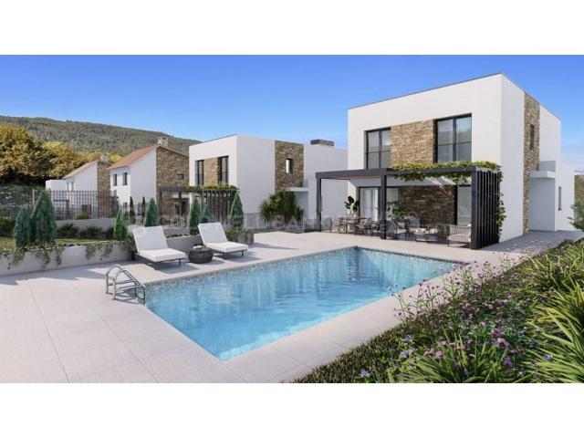 Chalet en venta en Gondomar photo 0