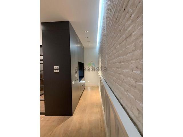 Apartamento en venta en Madrid photo 0