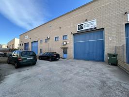 Nave industrial en venta en Castellar del Vallès photo 0