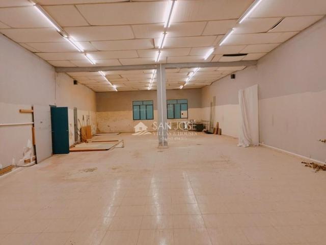 Nave industrial en venta en Aspe, Alcaná photo 0