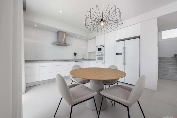 Chalet en venta en Mutxamel, Mutxamel photo 0