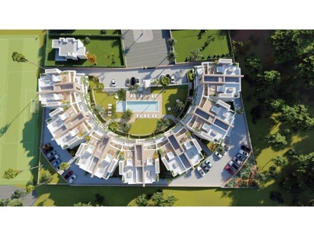 Apartamento en venta en Cartagena, La Manga Club-Atamaría photo 0