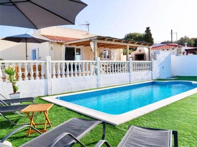 Chalet en venta en Alaior photo 0