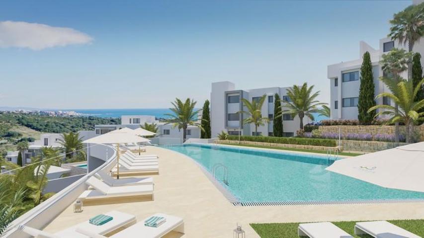 Apartamento en venta en Estepona, Estepona photo 0